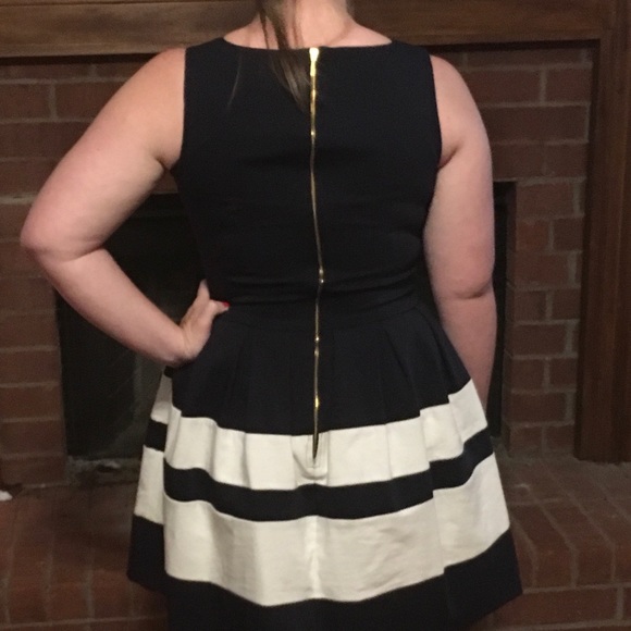 Colorblock cocktail dress - Picture 2 of 6